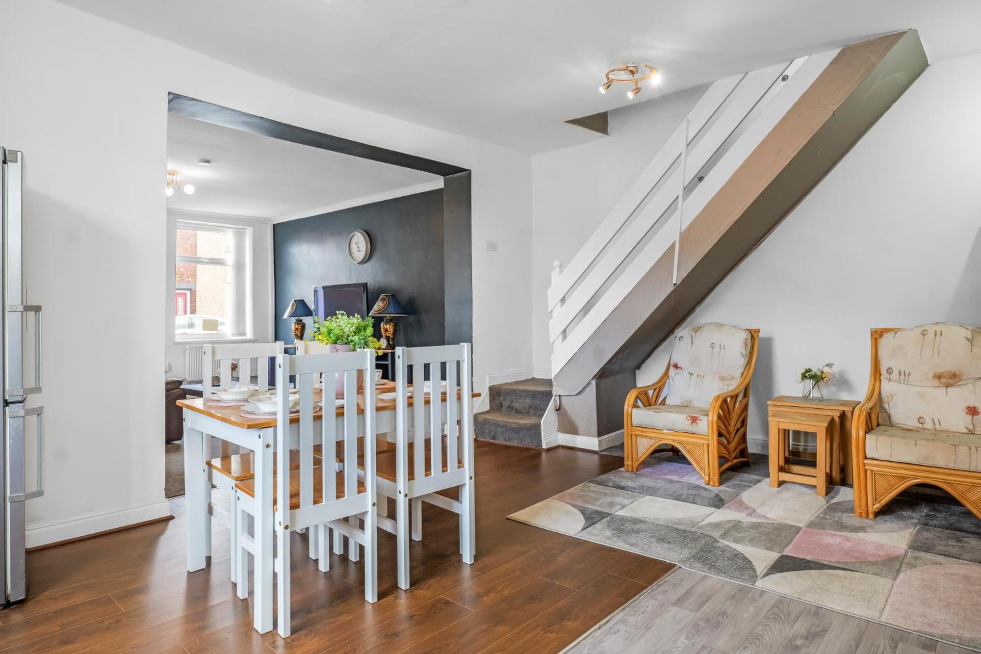 Rochdale 3 Bedroom House 2 Bath With Free Parking Sleeps 7 Esterno foto